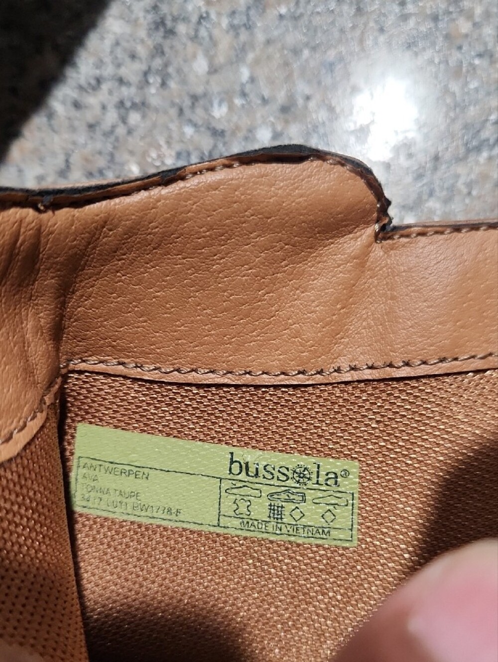 Bussola Taupe Leather Ankle Zip Booties | Size 8.5 | Comfort & Style - Picture 4 of 12